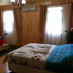 Divasa فندق أوليمبوس
